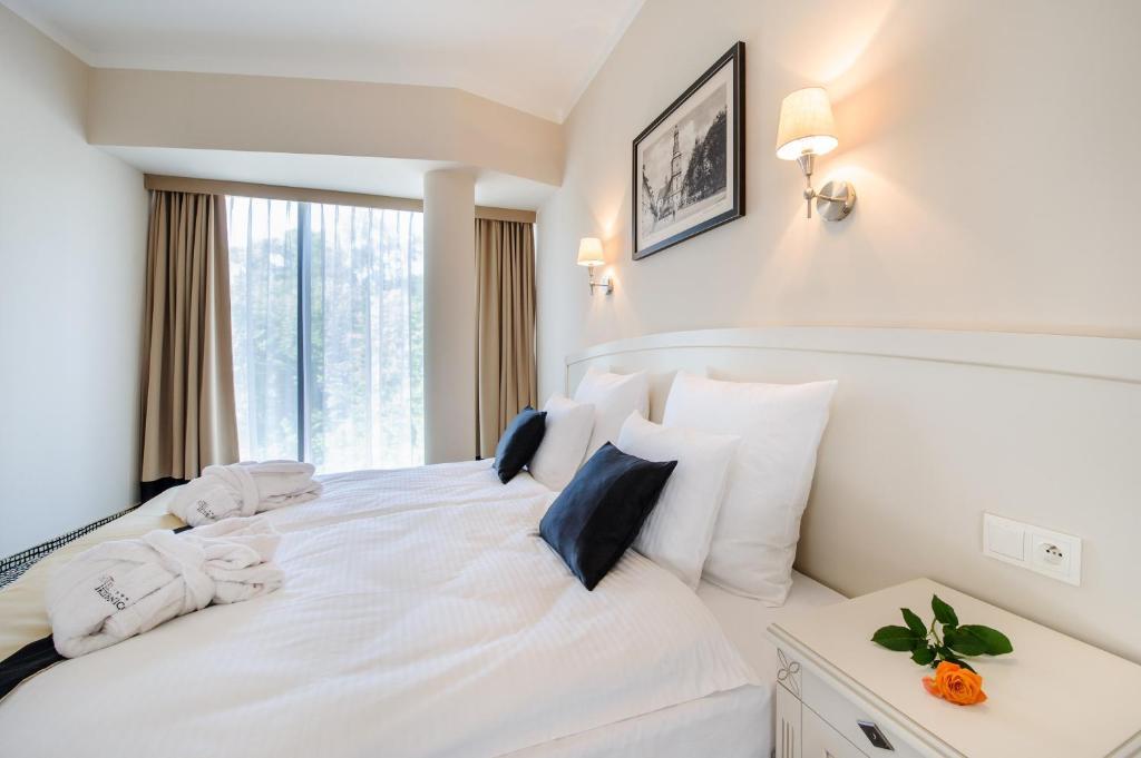 Hotel Trzebnica Kamer foto